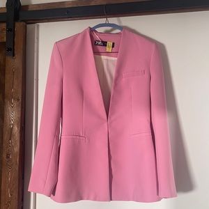 Zara pink collarless blazer (size M)